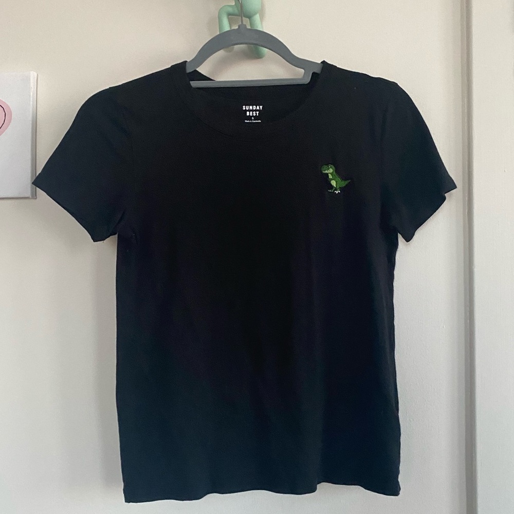 Black T-shirt